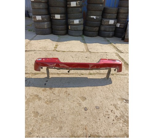 Задний бампер в сборе