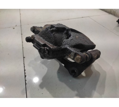 Суппорт (передний, правый)