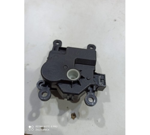 Моторчик привода заслонок отопителя