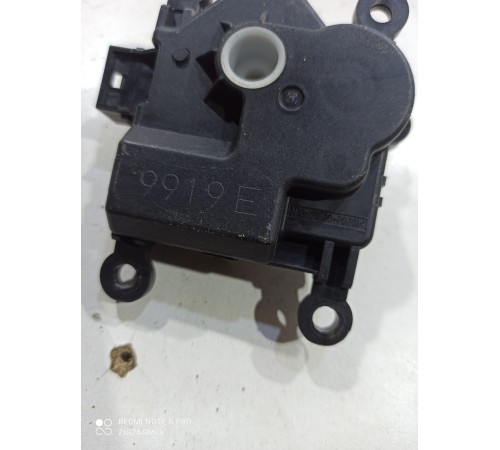 Моторчик привода заслонок отопителя