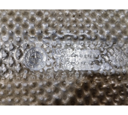 Теплоизоляционный экран центрального тоннеля