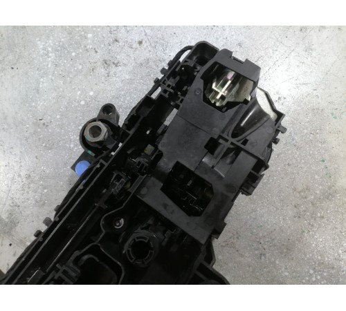 Ручка двери передняя правая внешняя