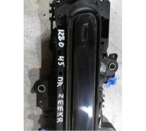 Ручка двери передняя правая внешняя