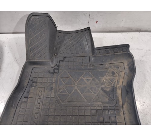 Коврик салона передний левый