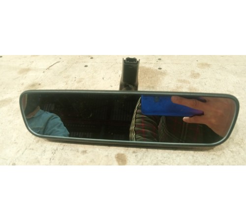 Зеркало заднего вида салонное