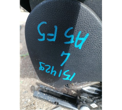 Сиденье переднее левое