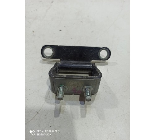 Петля крышки багажника(правая)