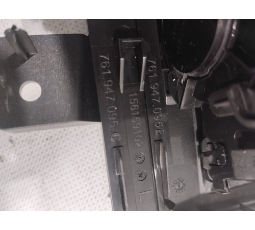 Воздушный дефлектор передний левый