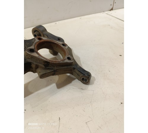 Кулак поворотный задний правый