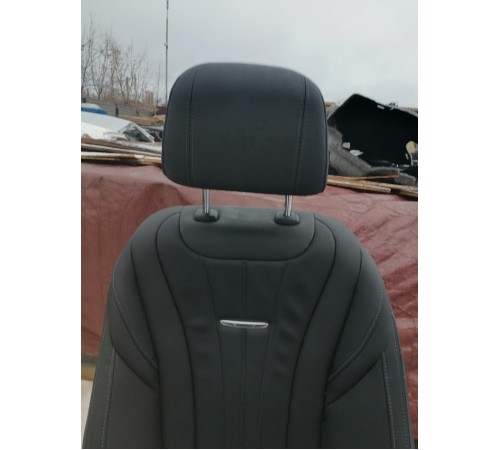 Сиденье переднее левое