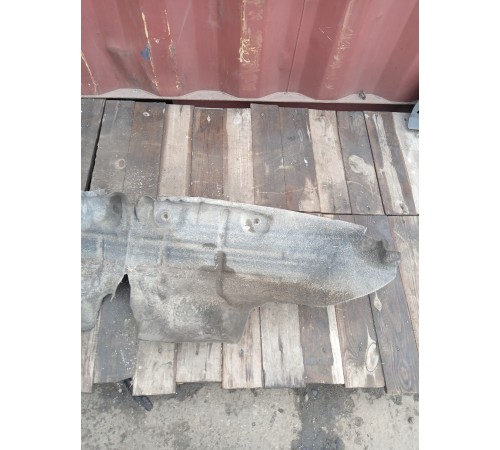 Подкрылок локер задний правый