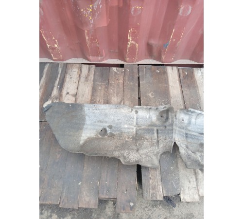 Подкрылок локер задний правый