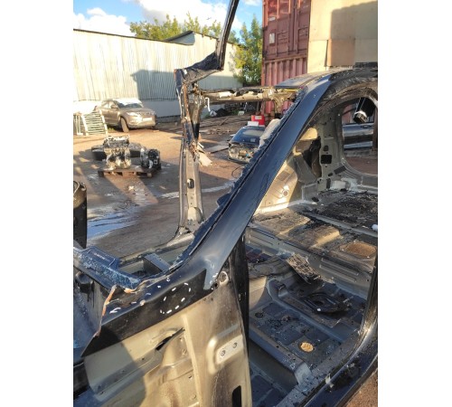 Стойка лобового стекла (левая)