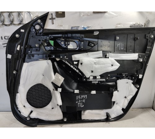 Обшивка двери передняя левая