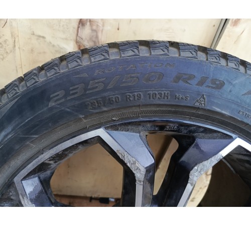 Колесо 235/50R19