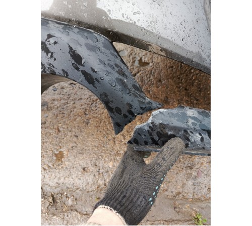 Бампер задний