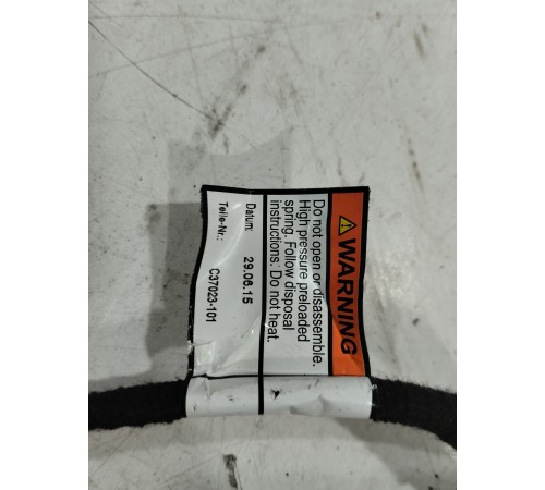 Амортизатор крышки багажника(правый) электрический