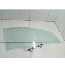 Стекло двери переднее правое