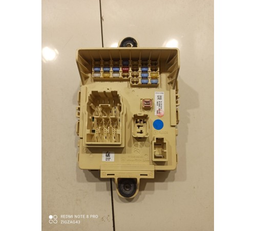 Блок предохранителей