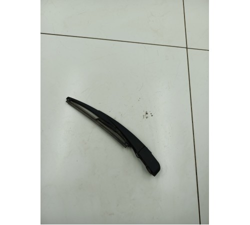 Поводок стеклоочистителя задний