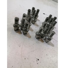 Болты колесные комплект