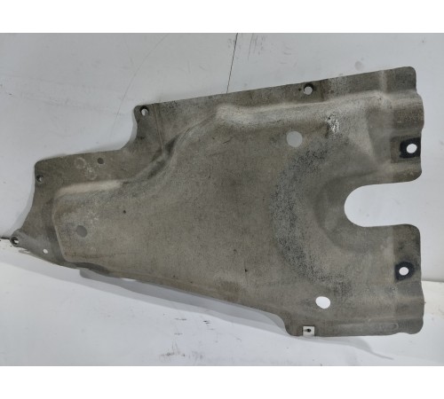 Защита днища антигравийная задняя правая