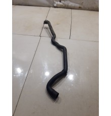 Патрубок системы охлаждения