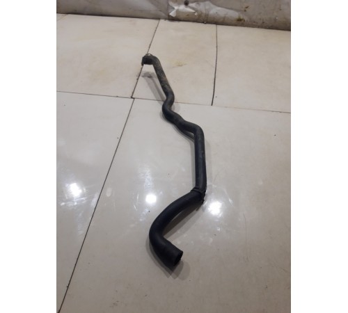 Патрубок системы охлаждения