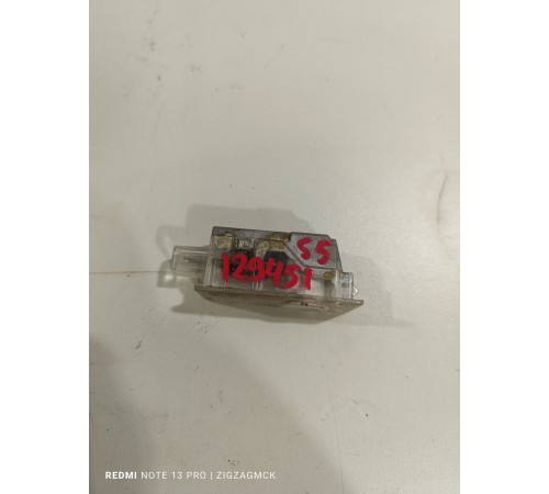 Плафон освещения салона левый