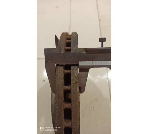 Тормозной диск передний