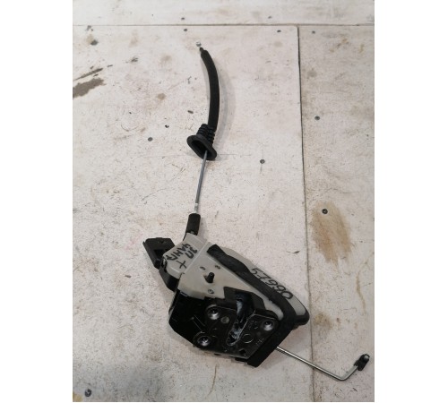 Замок двери Задней правой