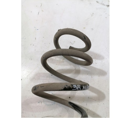 Пружина подвески задняя