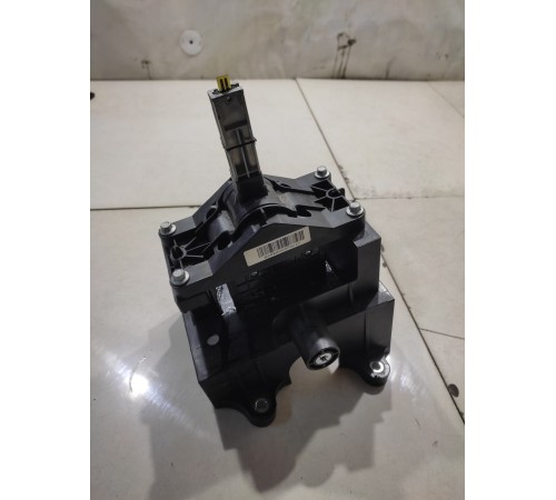 Селектор коробки выбора передач (кулиса АКПП)