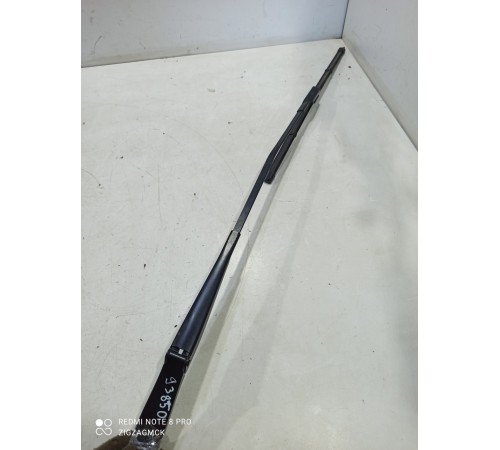 Поводок стеклоочистителя(правый)