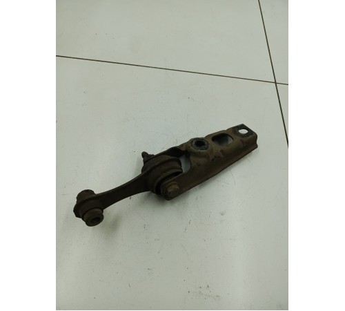 Опора двигателя задняя