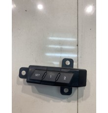 Кнопка памяти сиденья (передняя, левая)