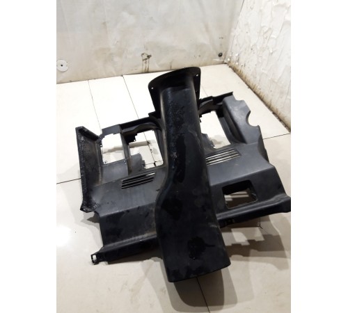 Кожух рулевой колонки