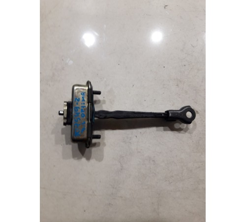 Ограничитель двери(задний левый)