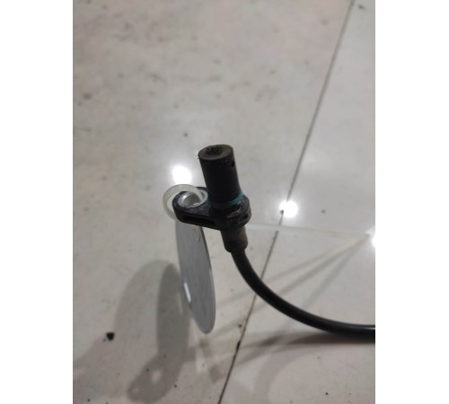 Датчик ABS(задний правый)