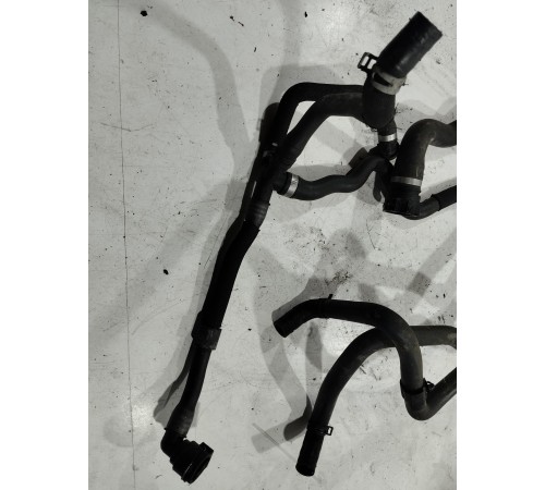 Патрубки радиатора отопителя (печки)