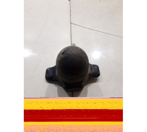 Отбойник задней рессоры правый