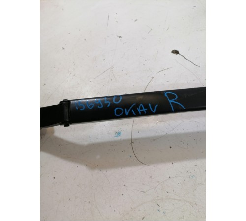 Поводок правый