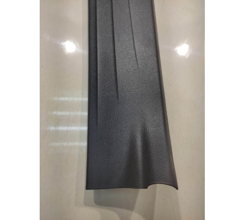 Накладка порога внутренняя(задняя левая)