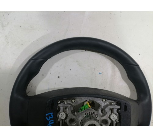 Рулевое колесо (руль) с многофунциональными кнопками