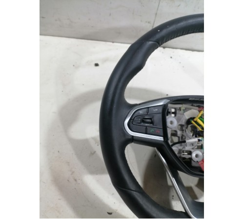 Рулевое колесо (руль) с многофунциональными кнопками