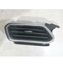 Воздушный дефлектор левый