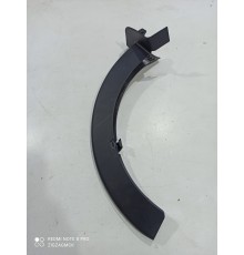 Накладка петли крышки багажника левая