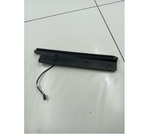 Датчик положения двери багажника правый