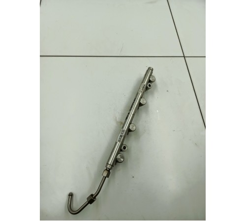 Топливная рампа рейка