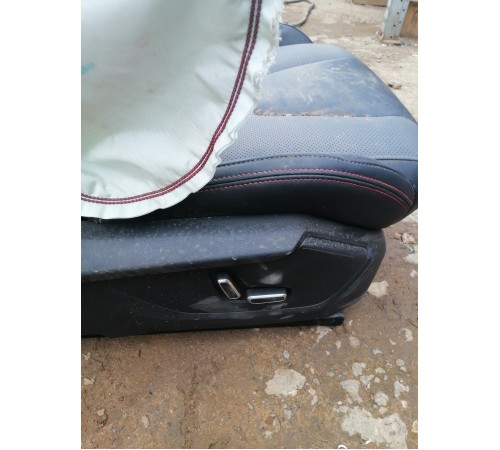 Сиденье переднее правое